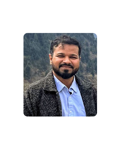 </noscript>Dr. Prashant Saxena